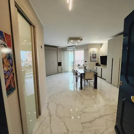 Exclusive Panoramic Sea View In Victoria Apartament