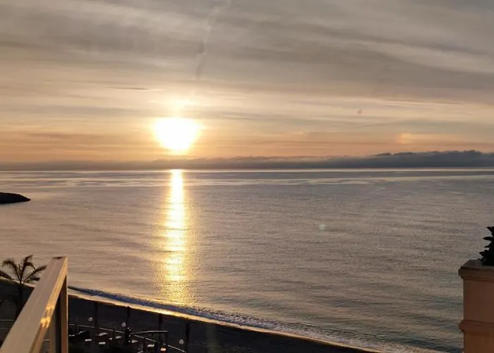 Exclusive Panoramic Sea View In Victoria *