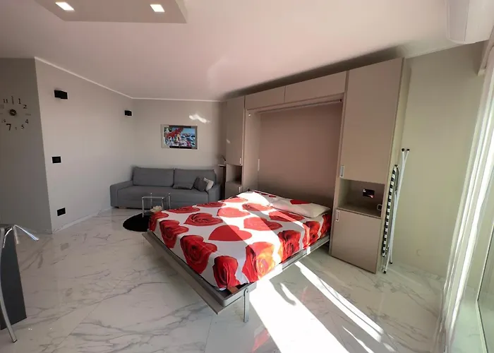 Exclusive Panoramic Sea View In Victoria Appartement *